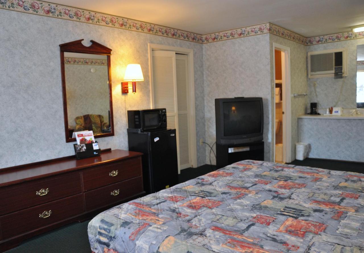 Merrimac Inn & Suites วิลเลียมส์เบิร์ก ภายนอก รูปภาพ